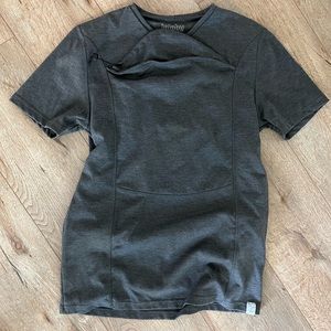 Grey Mens Lalabu baby carrier shirt
